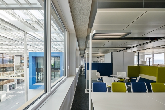 Campus Urbalad, centre de Recherche, Développement et Industrialisation pour Michelin - Architecte : Chaix et Morel, Paris