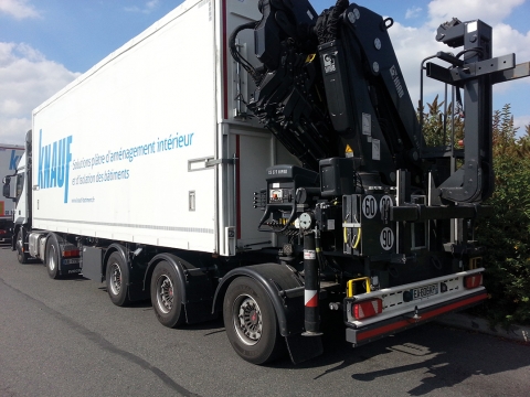 Knauf propose des camions pour livraisons personnalisées